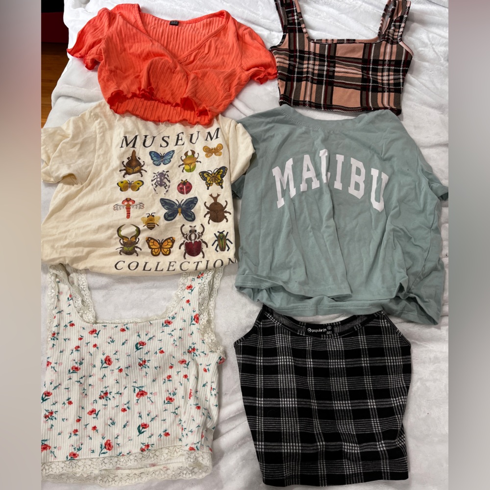 Clothing Sale Bundle!!